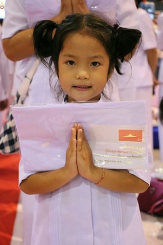 ภาพ No.23558:ประมวลภาพโครงการบวชผู้นำอุบาสิกาแก้ว 1 ล้านคนกตัญญูบูชา เนื่องในวันวิสาขบูชา