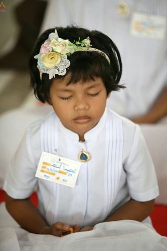 ภาพ No.23574:ประมวลภาพโครงการบวชผู้นำอุบาสิกาแก้ว 1 ล้านคนกตัญญูบูชา เนื่องในวันวิสาขบูชา