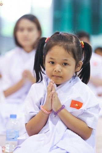 ภาพ No.23580:ประมวลภาพโครงการบวชผู้นำอุบาสิกาแก้ว 1 ล้านคนกตัญญูบูชา เนื่องในวันวิสาขบูชา