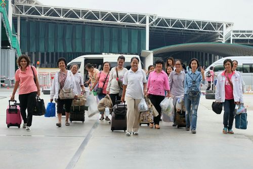 ภาพ No.23588:ประมวลภาพโครงการบวชผู้นำอุบาสิกาแก้ว 1 ล้านคนกตัญญูบูชา เนื่องในวันวิสาขบูชา