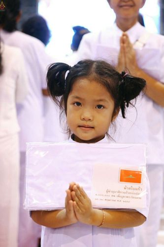 ภาพ No.23612:ประมวลภาพโครงการบวชผู้นำอุบาสิกาแก้ว 1 ล้านคนกตัญญูบูชา เนื่องในวันวิสาขบูชา