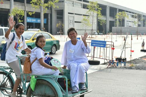 ภาพ No.23615:ประมวลภาพโครงการบวชผู้นำอุบาสิกาแก้ว 1 ล้านคนกตัญญูบูชา เนื่องในวันวิสาขบูชา