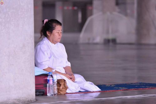 ภาพ No.23663:ประมวลภาพโครงการบวชผู้นำอุบาสิกาแก้ว 1 ล้านคนกตัญญูบูชา เนื่องในวันวิสาขบูชา