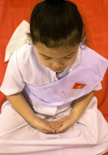 ภาพ No.23673:ประมวลภาพโครงการบวชผู้นำอุบาสิกาแก้ว 1 ล้านคนกตัญญูบูชา เนื่องในวันวิสาขบูชา