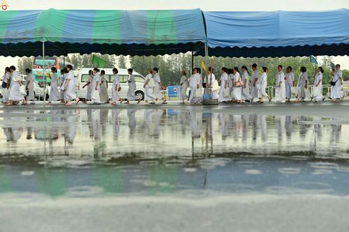 ภาพ No.23695:ประมวลภาพโครงการบวชผู้นำอุบาสิกาแก้ว 1 ล้านคนกตัญญูบูชา เนื่องในวันวิสาขบูชา