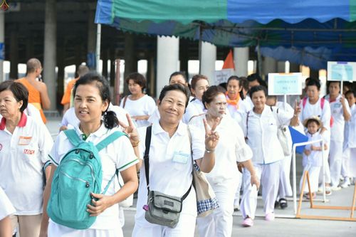 ภาพ No.23694:ประมวลภาพโครงการบวชผู้นำอุบาสิกาแก้ว 1 ล้านคนกตัญญูบูชา เนื่องในวันวิสาขบูชา