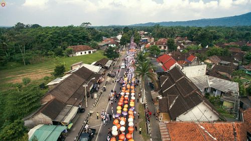 ภาพ No.24242:วิสาขบูชา ณ บรมพุทโธ ประเทศอินโดนีเซีย