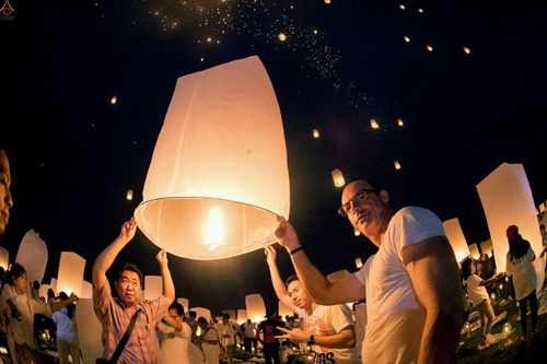 ภาพ No.24246:วิสาขบูชา ณ บรมพุทโธ ประเทศอินโดนีเซีย