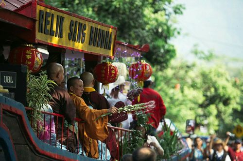 ภาพ No.24248:วิสาขบูชา ณ บรมพุทโธ ประเทศอินโดนีเซีย