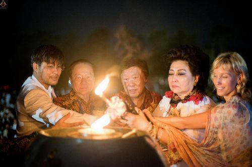 ภาพ No.24258:วิสาขบูชา ณ บรมพุทโธ ประเทศอินโดนีเซีย