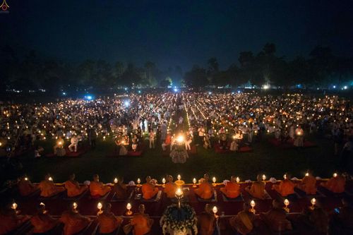 ภาพ No.24264:วิสาขบูชา ณ บรมพุทโธ ประเทศอินโดนีเซีย