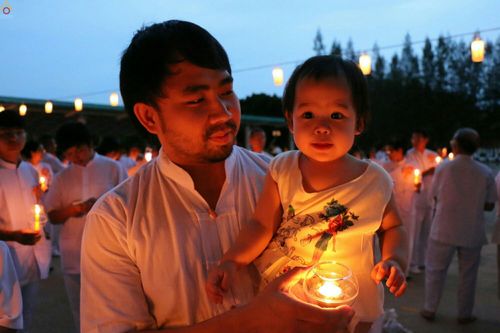 ภาพ No.23717:ประมวลภาพวันวิสาขบูชา 2559 ณ วัดพระธรรมกาย จ.ปทุมธานี