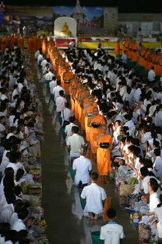 ภาพ No.23736:ประมวลภาพวันวิสาขบูชา 2559 ณ วัดพระธรรมกาย จ.ปทุมธานี