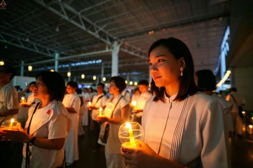 ภาพ No.23760:ประมวลภาพวันวิสาขบูชา 2559 ณ วัดพระธรรมกาย จ.ปทุมธานี