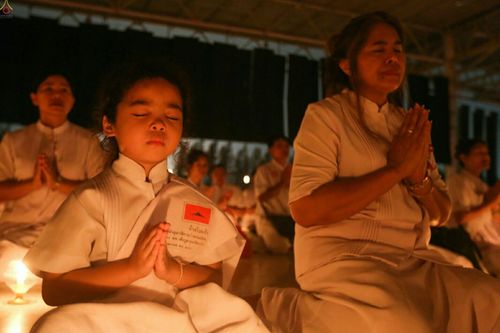 ภาพ No.23763:ประมวลภาพวันวิสาขบูชา 2559 ณ วัดพระธรรมกาย จ.ปทุมธานี