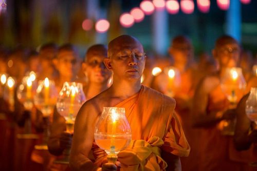 ภาพ No.23778:ประมวลภาพวันวิสาขบูชา 2559 ณ วัดพระธรรมกาย จ.ปทุมธานี