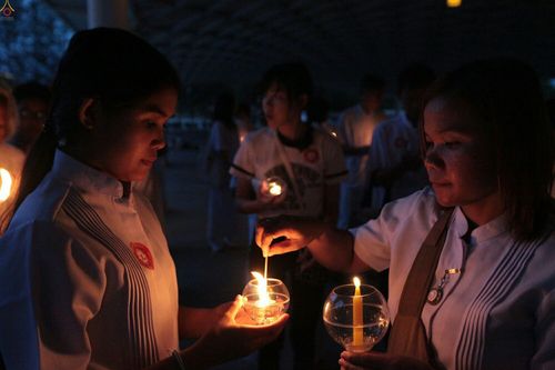 ภาพ No.23801:ประมวลภาพวันวิสาขบูชา 2559 ณ วัดพระธรรมกาย จ.ปทุมธานี