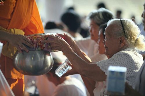 ภาพ No.23797:ประมวลภาพวันวิสาขบูชา 2559 ณ วัดพระธรรมกาย จ.ปทุมธานี