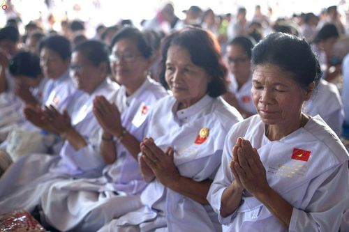 ภาพ No.23820:ประมวลภาพวันวิสาขบูชา 2559 ณ วัดพระธรรมกาย จ.ปทุมธานี