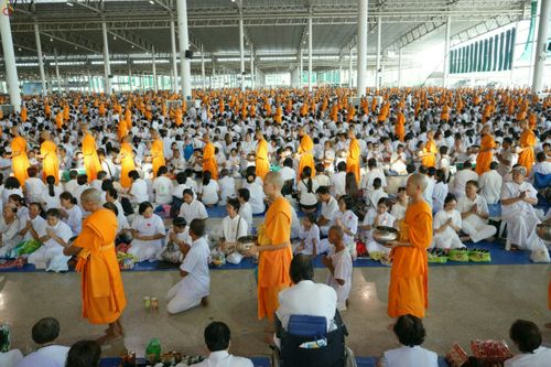 ภาพ No.23826:ประมวลภาพวันวิสาขบูชา 2559 ณ วัดพระธรรมกาย จ.ปทุมธานี