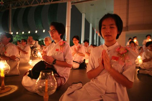 ภาพ No.23836:ประมวลภาพวันวิสาขบูชา 2559 ณ วัดพระธรรมกาย จ.ปทุมธานี