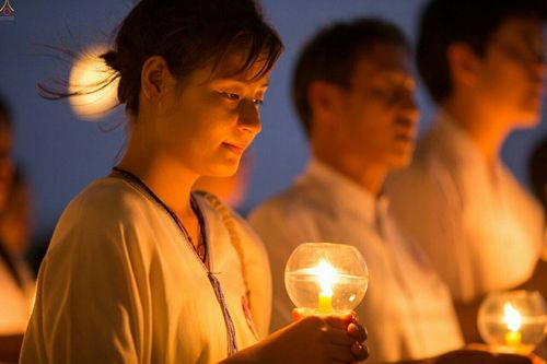 ภาพ No.23840:ประมวลภาพวันวิสาขบูชา 2559 ณ วัดพระธรรมกาย จ.ปทุมธานี