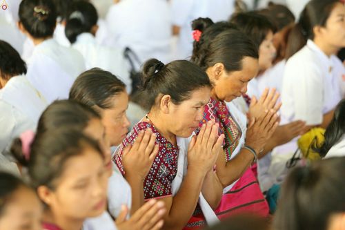 ภาพ No.23844:ประมวลภาพวันวิสาขบูชา 2559 ณ วัดพระธรรมกาย จ.ปทุมธานี