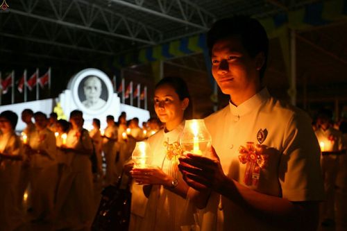 ภาพ No.23854:ประมวลภาพวันวิสาขบูชา 2559 ณ วัดพระธรรมกาย จ.ปทุมธานี
