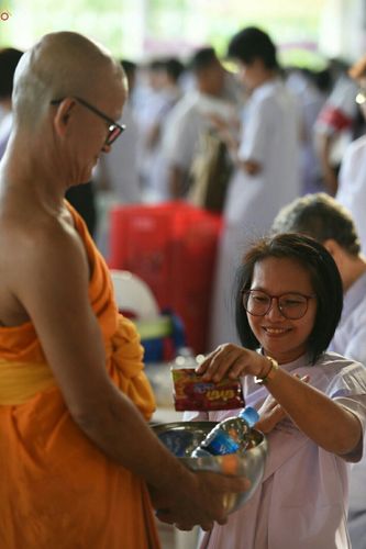 ภาพ No.23859:ประมวลภาพวันวิสาขบูชา 2559 ณ วัดพระธรรมกาย จ.ปทุมธานี