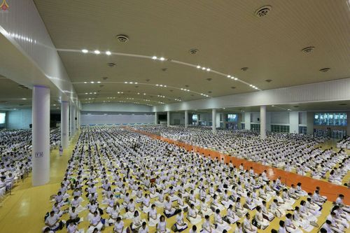 ภาพ No.23889:ประมวลภาพวันวิสาขบูชา 2559 ณ วัดพระธรรมกาย จ.ปทุมธานี