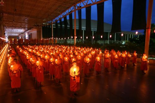 ภาพ No.23898:ประมวลภาพวันวิสาขบูชา 2559 ณ วัดพระธรรมกาย จ.ปทุมธานี
