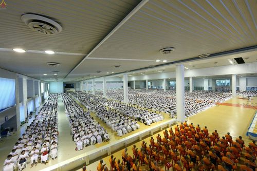 ภาพ No.23940:ประมวลภาพวันวิสาขบูชา 2559 ณ วัดพระธรรมกาย จ.ปทุมธานี