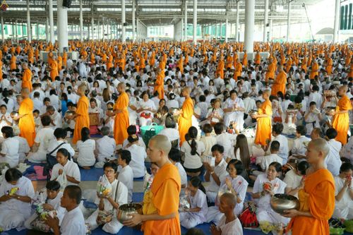 ภาพ No.23955:ประมวลภาพวันวิสาขบูชา 2559 ณ วัดพระธรรมกาย จ.ปทุมธานี