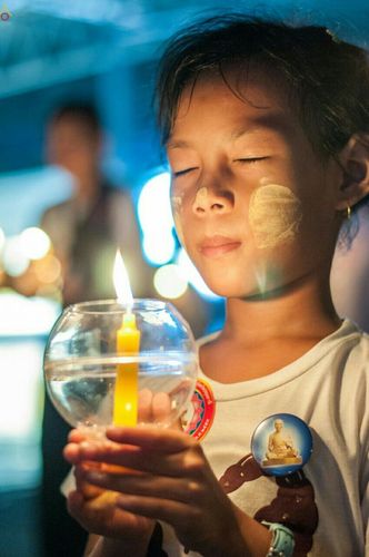 ภาพ No.23970:ประมวลภาพวันวิสาขบูชา 2559 ณ วัดพระธรรมกาย จ.ปทุมธานี