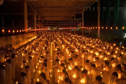 ภาพ No.23973:ประมวลภาพวันวิสาขบูชา 2559 ณ วัดพระธรรมกาย จ.ปทุมธานี
