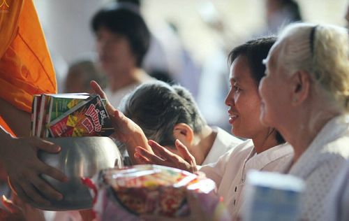 ภาพ No.23991:ประมวลภาพวันวิสาขบูชา 2559 ณ วัดพระธรรมกาย จ.ปทุมธานี