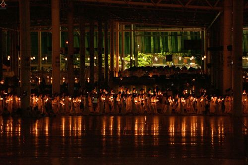 ภาพ No.23995:ประมวลภาพวันวิสาขบูชา 2559 ณ วัดพระธรรมกาย จ.ปทุมธานี
