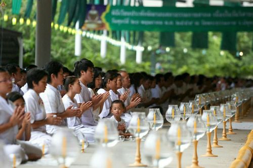 ภาพ No.24002:ประมวลภาพวันวิสาขบูชา 2559 ณ วัดพระธรรมกาย จ.ปทุมธานี