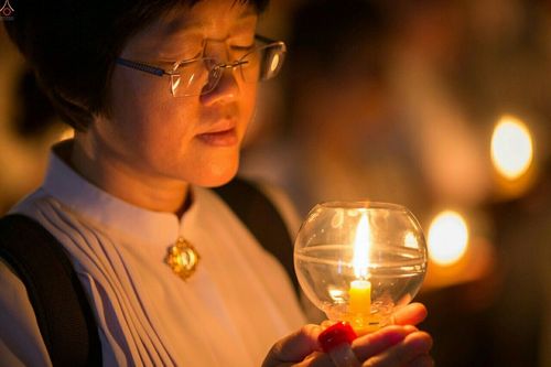 ภาพ No.24004:ประมวลภาพวันวิสาขบูชา 2559 ณ วัดพระธรรมกาย จ.ปทุมธานี