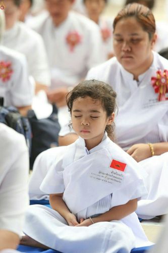 ภาพ No.24006:ประมวลภาพวันวิสาขบูชา 2559 ณ วัดพระธรรมกาย จ.ปทุมธานี