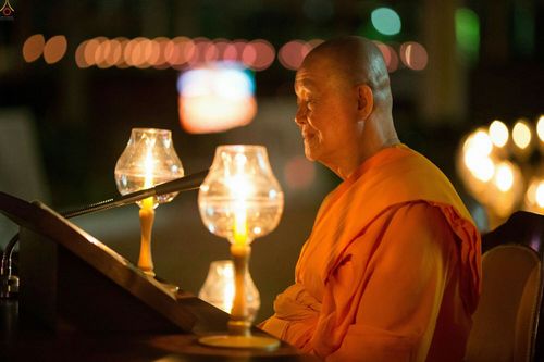 ภาพ No.24028:ประมวลภาพวันวิสาขบูชา 2559 ณ วัดพระธรรมกาย จ.ปทุมธานี