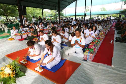 ภาพ No.29645:พิธีถวายสังฆทานแด่คณะสงฆ์ 323 วัด ใน 4 จังหวัดภาคใต้ ครั้งที่ 121