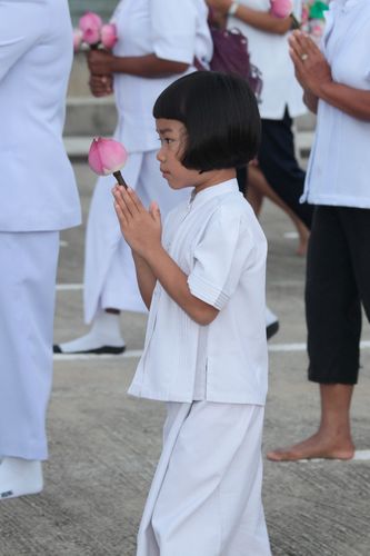 ภาพ No.37899:พิธีเวียนประทักษิณและวันทามหาธรรมกายเจดีย์