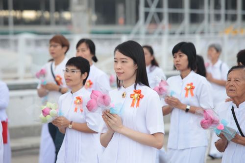 ภาพ No.37897:พิธีเวียนประทักษิณและวันทามหาธรรมกายเจดีย์