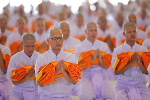 ภาพ No.37987:พิธีบรรพชาอุปสมบทหมู่