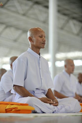 ภาพ No.24399:พิธีบรรพชาอุปสมบทหมู่ธรรมทายาท รุ่นเข้าพรรษา ปี 2559