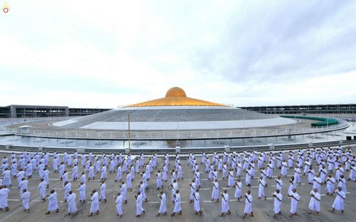 ภาพ No.24409:พิธีบรรพชาอุปสมบทหมู่ธรรมทายาท รุ่นเข้าพรรษา ปี 2559