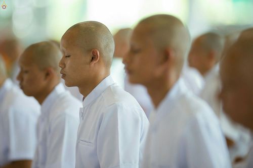 ภาพ No.24411:พิธีบรรพชาอุปสมบทหมู่ธรรมทายาท รุ่นเข้าพรรษา ปี 2559