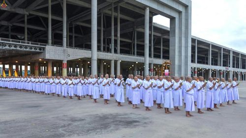 ภาพ No.24415:พิธีบรรพชาอุปสมบทหมู่ธรรมทายาท รุ่นเข้าพรรษา ปี 2559