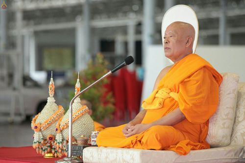 ภาพ No.24426:พิธีบรรพชาอุปสมบทหมู่ธรรมทายาท รุ่นเข้าพรรษา ปี 2559